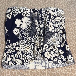 Vince Camato Floral Strapless Tankini Top in Navy and White